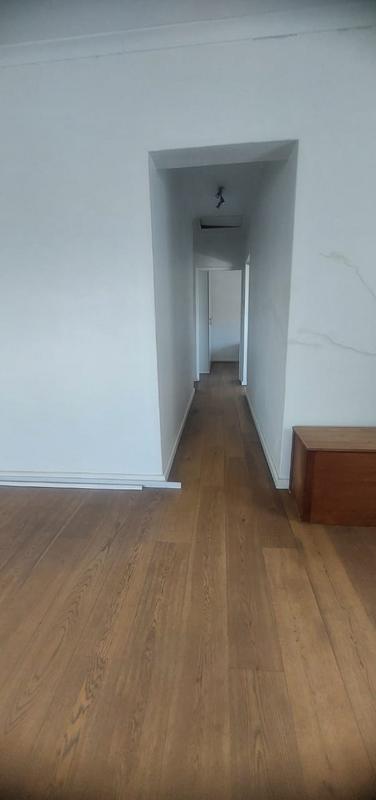 To Let 2 Bedroom Property for Rent in Vredehoek Western Cape